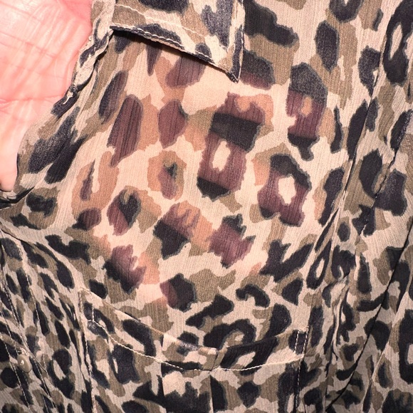 Chiffon button up - Picture 5 of 5